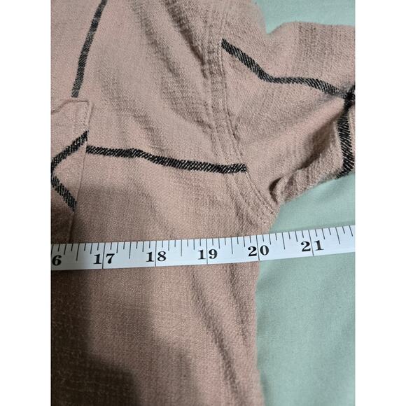 Maurices small women's cabin windowpane boyfriend button up long sleeve shirt - Picture 7 of 8